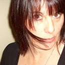 Lois from Windsor Wants to Ride Your Cock on Sex Cam
